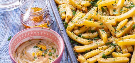 AVIKO Super Crunch Original, изпечени с пармиджано реджано, чесън, чили олио и айоли сос